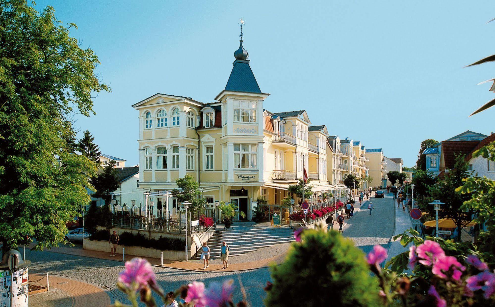 Hotel zur Post - ein Rovell Hotel Ostseebad Heringsdorf Exterior foto